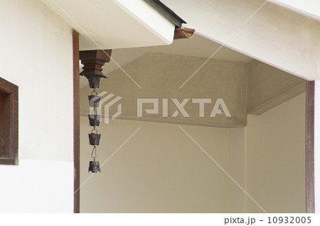 雨樋・雨どい・日本建築 10932005