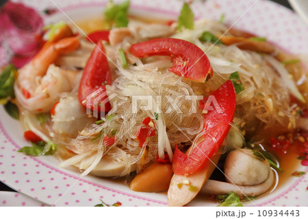 Thai Vermicelli Salad 10934443