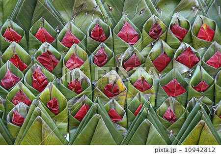 buddha Thai flower texture decoration 10942812