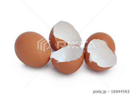 eggs isolated on white background 10944563