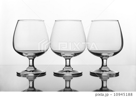empty wine glass empty wine glass 10945188