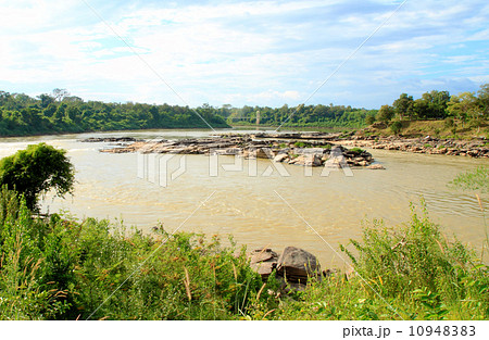 Mekong river at Kaeng Tana park , Thailand 10948383