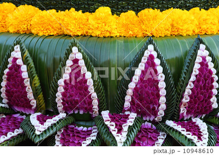Thai flower texture decoration Thai flower texture decoration 10948610