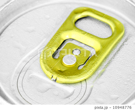 drink can with water drop drink can with water drop 10948776