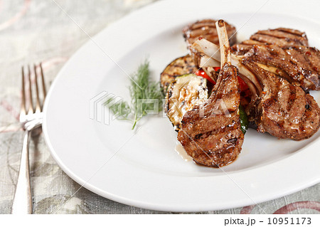 Grilled meat ribs Grilled meat ribs 10951173