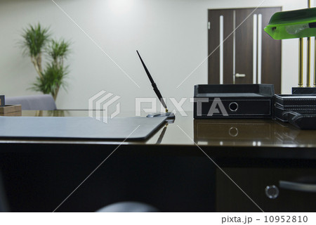 多世代ビジネス 10952810