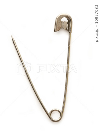 Open safety pin Open safety pin 10957033