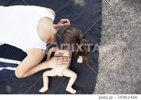 infant dummy first aid infant dummy first aid 10962466