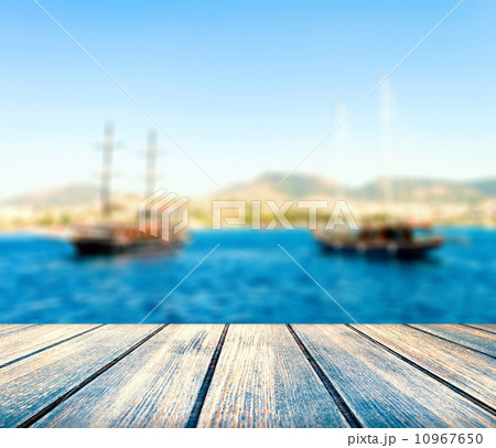 Pirate boat Pirate boat 10967650