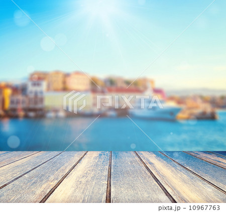 Beautiful panorama with cloudscape 10967763