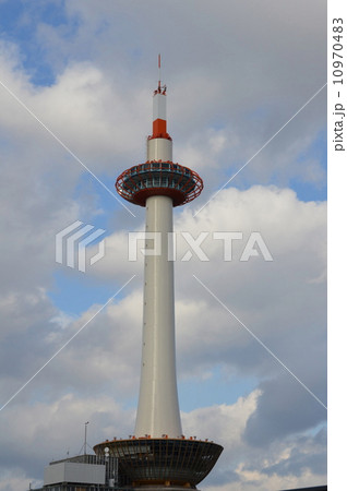 京都タワー(京都駅烏丸中央口前/京都市下京区烏丸七条下ル東塩小路町) 京都タワー(京都駅烏丸中央口前/京都市下京区烏丸七条下ル東塩小路町) 10970483