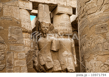 Ancient ruins of Karnak Ancient ruins of Karnak 10971794