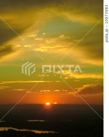 オーストラリアの夕日 10973983