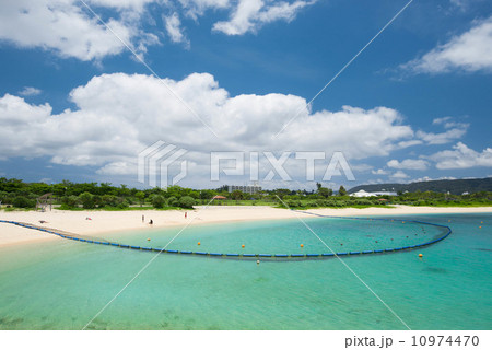 沖縄の海　21世紀の森ビーチ 10974470
