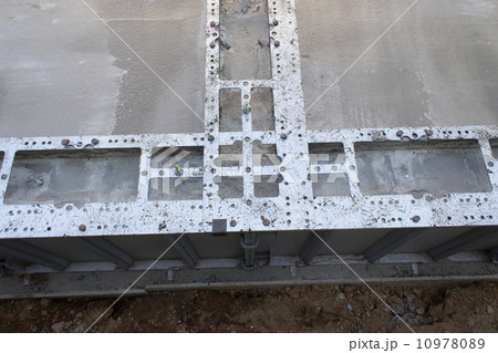 基礎工事　住宅　新築現場 10978089