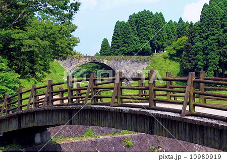 通潤橋と二の丸橋 10980919