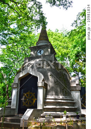 上野大仏のパゴダ式祈願塔(上野恩賜公園/東京都台東区) 上野大仏のパゴダ式祈願塔(上野恩賜公園/東京都台東区) 10981834