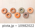 ドーナツ 10982022