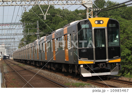 阪神電鉄　急行１０００系 10985467