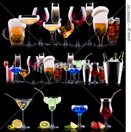 different alcohol drinks set different alcohol drinks set 10988792