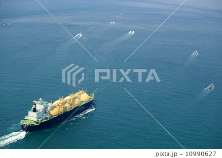 LNGタンカー 10990627
