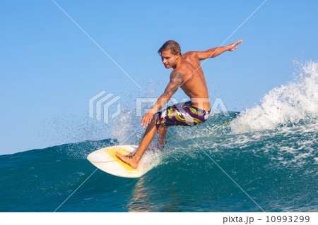 surfing a wave 10993299