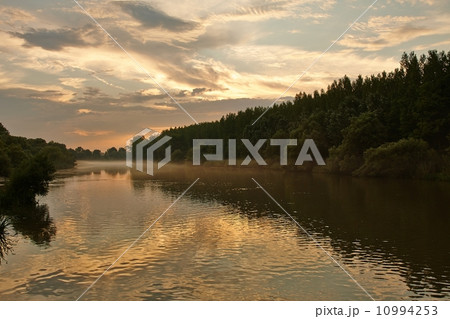 River Sunset River Sunset 10994253