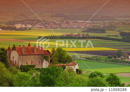 germany lanscape castle and fields 11008286