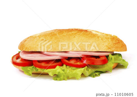 Closeup of sandwich with ham and fresh vegetables 11010605
