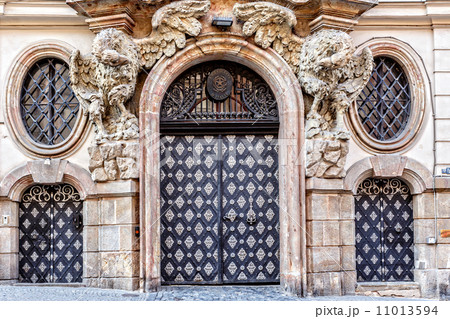 Entrance of italy embassy in Prague 11013594