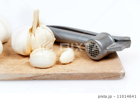 Fresh garlic and chrome steel press Fresh garlic and chrome steel press 11014641