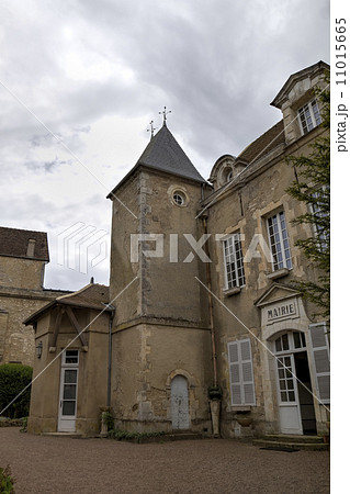 Mairie of city near Basilique  of St. Mary Magdalene in Vezelay Abbey. Burgundy, France 11015665