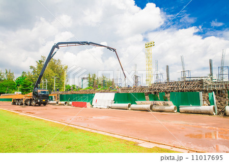 building in stadium football field and runnign lane 11017695