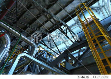 Industrial pipes in a thermal power plant Industrial pipes in a thermal power plant 11020980
