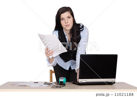 Young female boss at the table 11021188