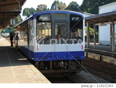 ローカル線 11022283
