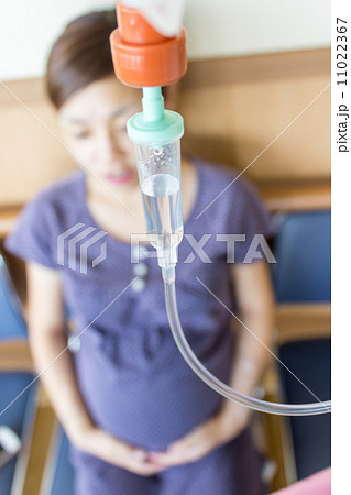 点滴　妊娠 11022367