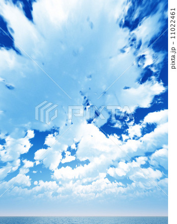 風と雲と海と 11022461