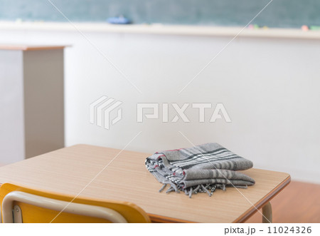 マフラー 11024326