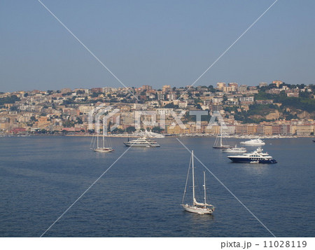 ナポリ湾 11028119