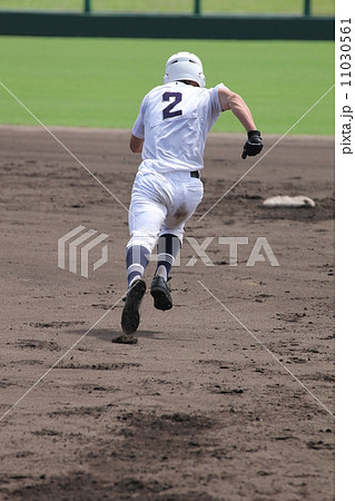 高校野球 ランナー の写真素材