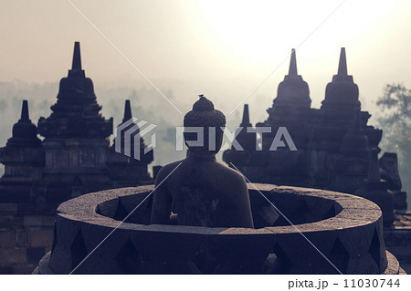 Borobudur 11030744