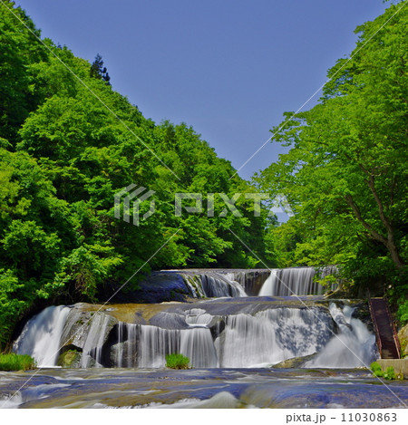 滑津大滝（宮城県七ヶ宿町） 11030863