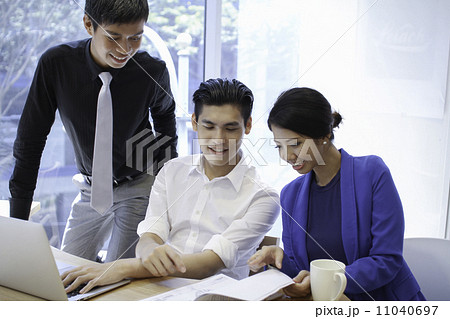 Asian working professionals indoor 11040697