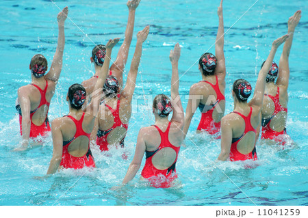 シンクロナイズドスイミング 11041259