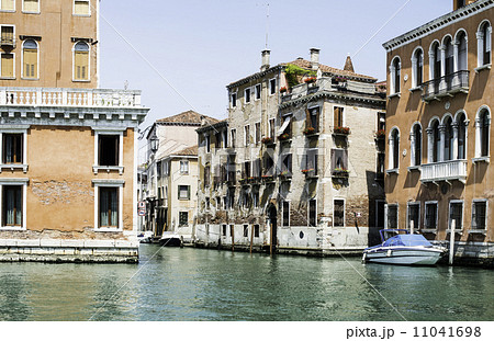 Ancient buildings in Venice Ancient buildings in Venice 11041698