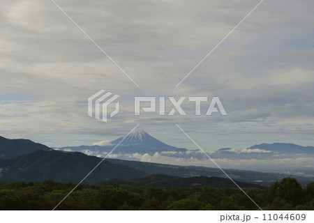 茅ヶ岳～御坂山～富士山 11044609