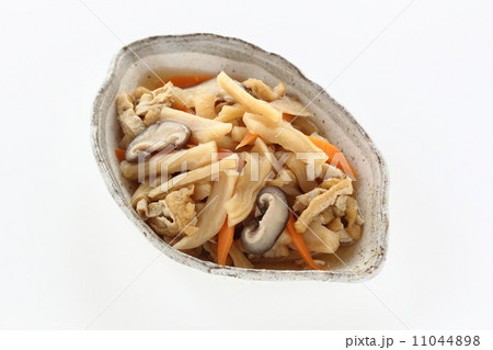 切干大根の煮物 11044898