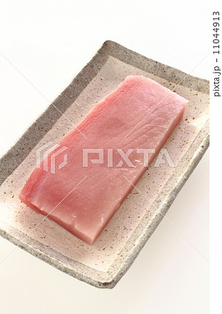 ビンチョウマグロ ビンチョウマグロ 11044913