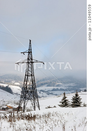 Mountain and electricity 11049559